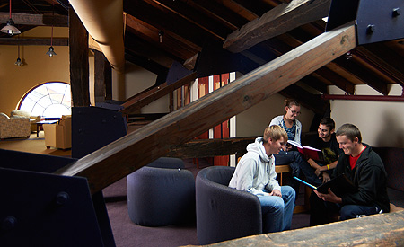 Students study in the Kellogg Center loft.