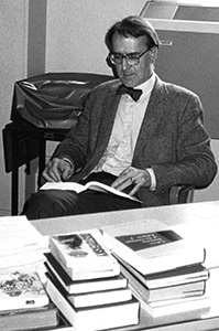 William Gillham, professor emeritus of religious studies, in 1985.